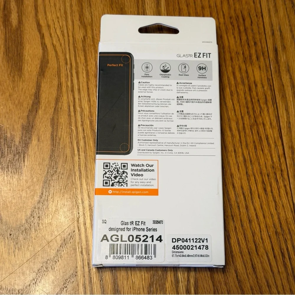 Spigen iPhone 14 Pro EZ Fit Tempered Glass Screen Protector Kit (2 Pack) NWT